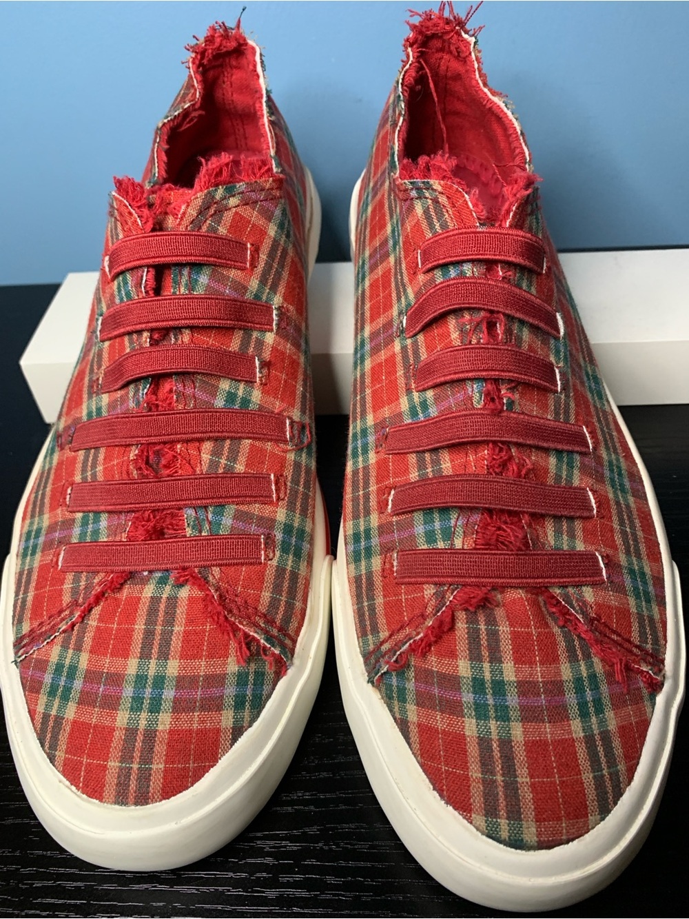 Rocket Dog Red Plaid Slip-On Sneakers